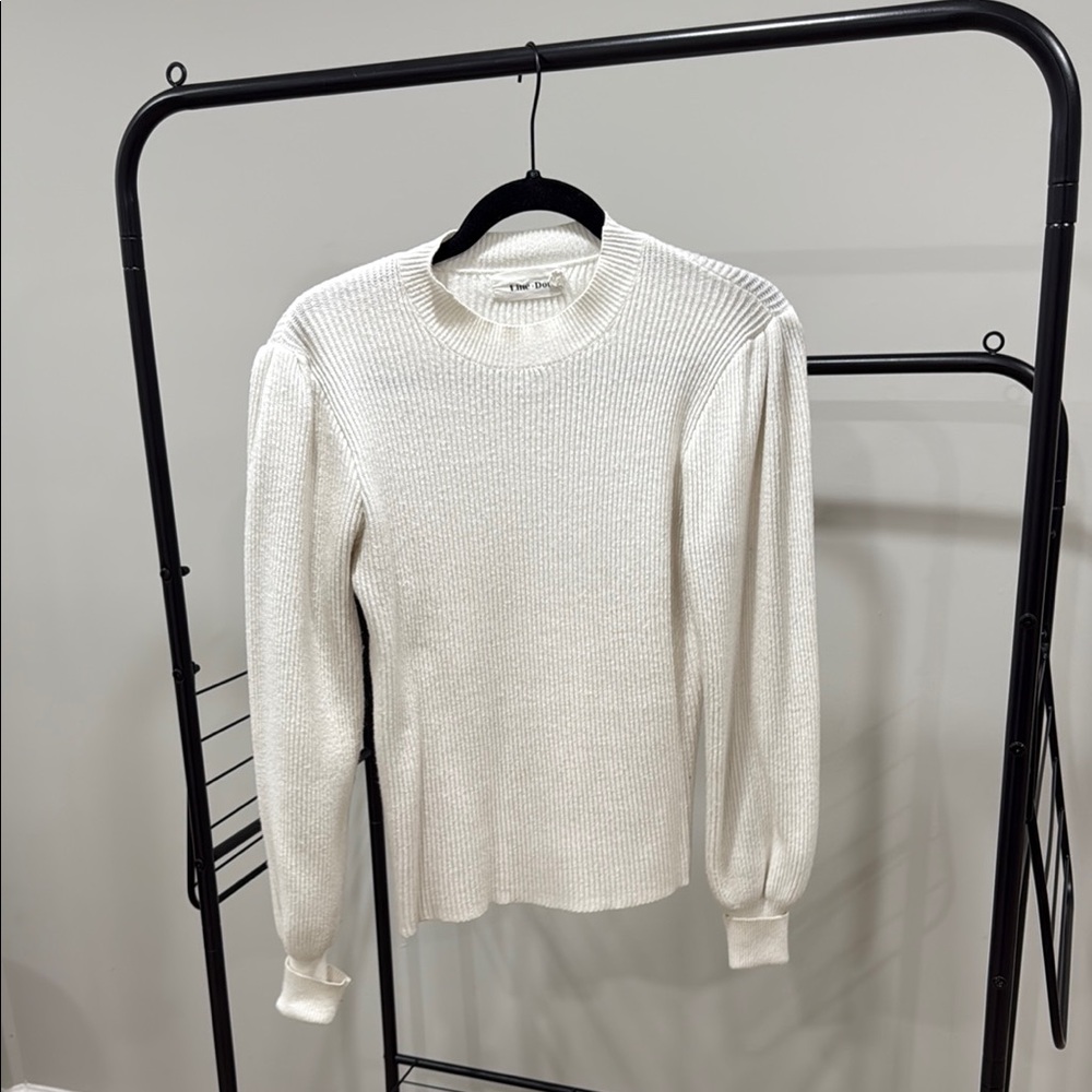 Line & Dot Cream Fitted Long Sleeve Hoodie